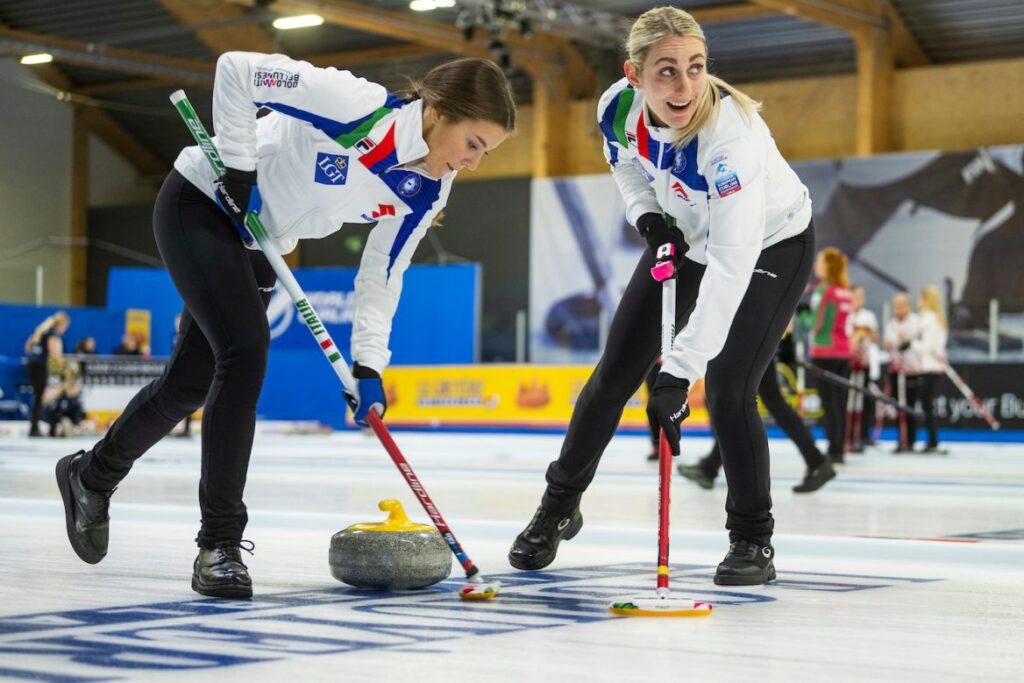 Curling, Europei 2024: l’Italia femminile è già in semifinale, gli uomini battono la quotata Scozia